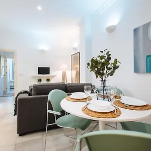  Apartment Lanza