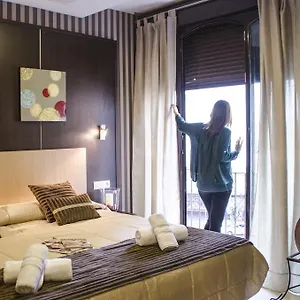 Duquesa Otel